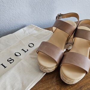 Nisolo Women's Tan Sandals. 100% Leather  Size 6.5